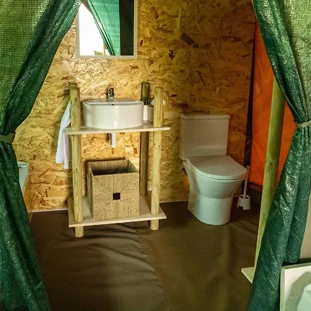 Safari Glamping Portugal Elephant Luxe tent Ventosa (Braga)