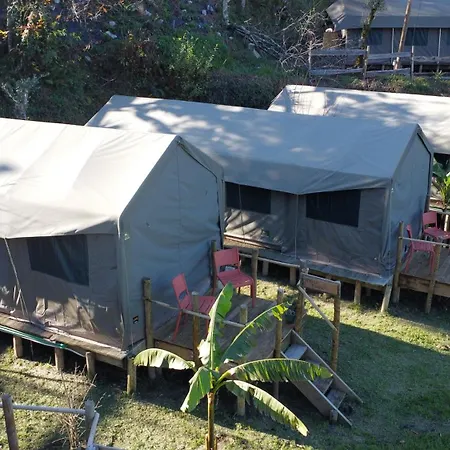 Luxe tent Safari Glamping Portugal Elephant *