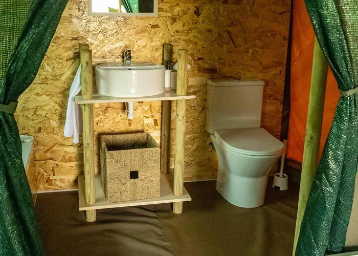 Safari Glamping Portugal Elephant 럭셔리텐트 Ventosa (Braga)